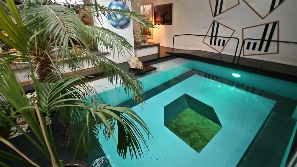 Hotel Botanical Garden Open Space Rome Italy